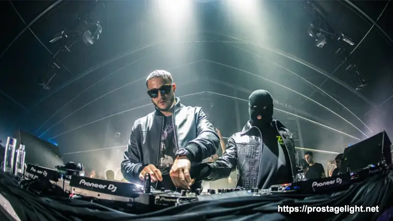 DJ