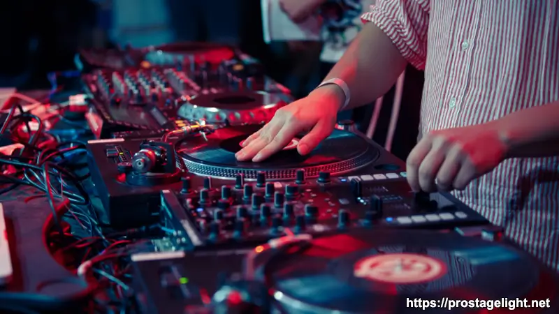 DJ