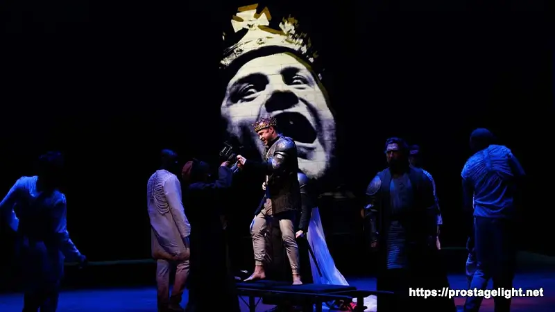 Richard III Stage Lighting Design